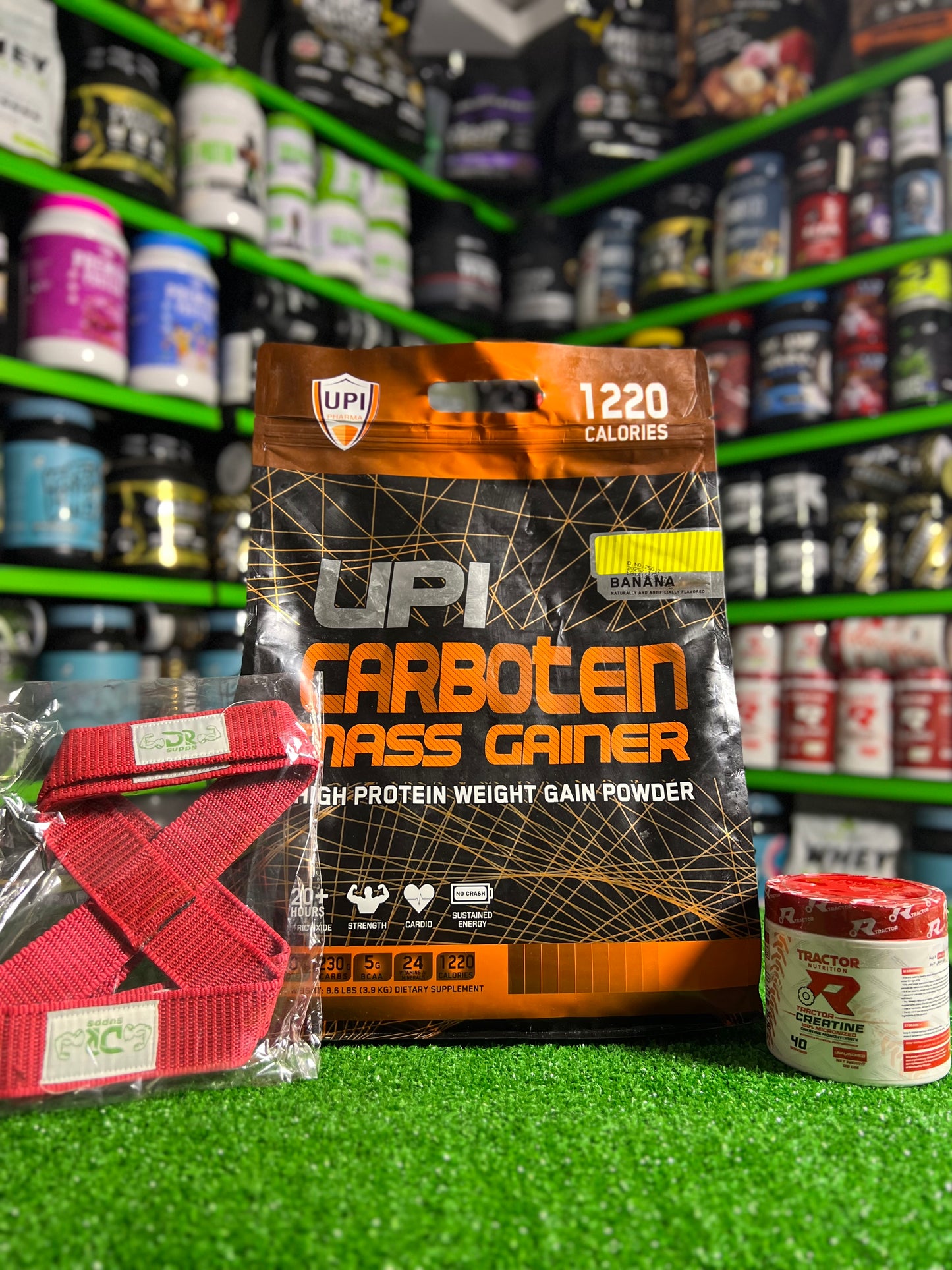 Upi CARBOTEN Mass Gainer 26 Serv + Tractor creatine 40 Serv + Free Straps